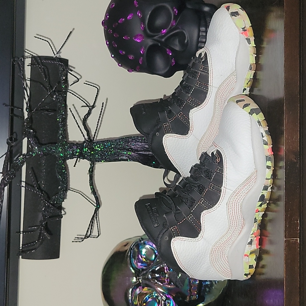 Air Jordan 10 Retro Youth Sneakers